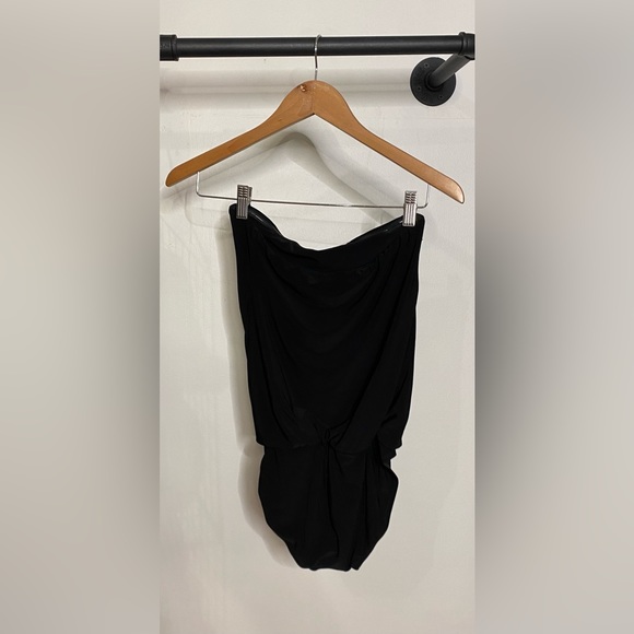 Norma Kamali Women's Bishop One Piece - Picture 8 of 8